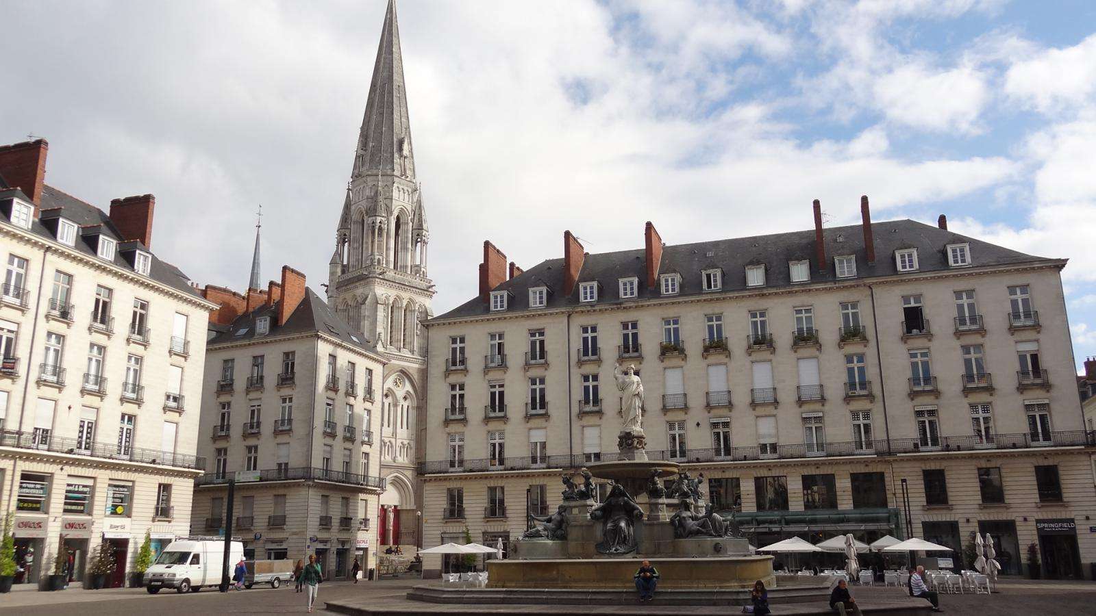 Longchamp : Maroquinerie Nantes 44000 (adresse, horaire et avis)