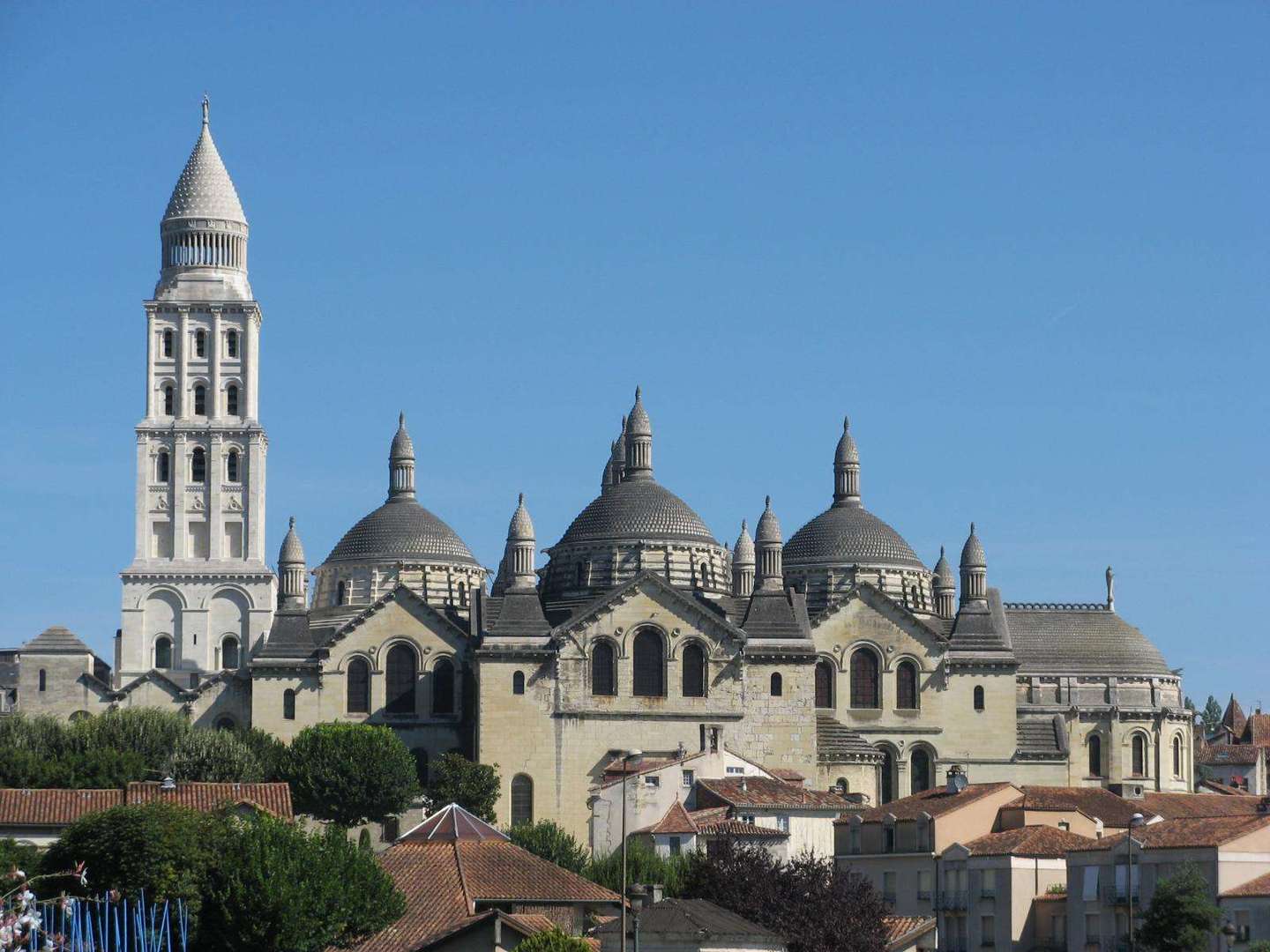 Cathédrale Saint Front Lieux De Culte Périgueux 24000 (adresse, horaire et avis) Cathédrale Saint Front Lieux De Culte Périgueux 24000 (adresse, horaire et avis)