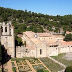 Abbaye Médiévale De Lagrasse - Centre Culturel Les Arts De Lire
