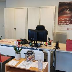 Services administratifs Actual emploi Thonon-les-Bains - 1 - 