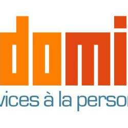 Aide aux personnes agées ou handicapées Adomis Services - 1 - 