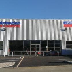 Garagiste et centre auto Autodistribution - Auto Pièces Atlantique Carmoine - 1 - 