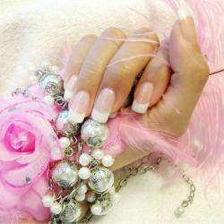 Manucure Belle manucure  - 1 - Donnez à Vos Ongles
  L'élégante Beauté 
   Créative Et Personnelle  - 