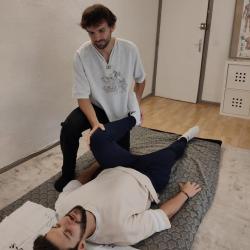 Massage Benjamin Shiatsu - 1 - Etirement Lombaires - 