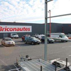 Centres commerciaux et grands magasins Briconautes - 1 - 