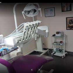 Dentiste CABINET DENTAIRE DU MASSIF DES BAUGES - 1 - 
