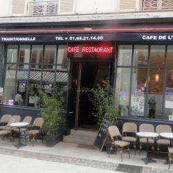 Café De L' Horloge