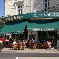 Cafe De La Paix