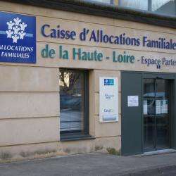 Services administratifs Caisse d' allocations Familiales - 1 - 
