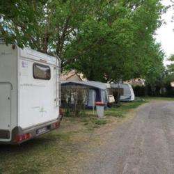 Hôtel et autre hébergement Camping De La Bouriette - 2 étoiles - 1 - 