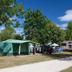 Camping Val De Loire - 4 étoiles