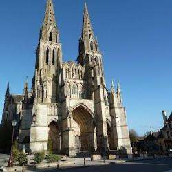 Site touristique cathédrale Basilique Notre dame de Sées - 1 - 