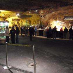 Caves Bailly Saint Bris Le Vineux