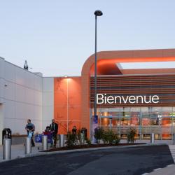 Centres commerciaux et grands magasins Centre commercial Carrefour Salaise-sur-Sanne - 1 - 