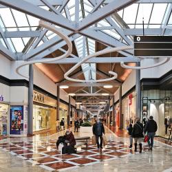 Centres commerciaux et grands magasins Centre commercial Villiers-en-Bière - 1 - 