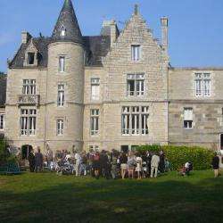 Hôtel et autre hébergement Château Et Domaine Du Val - 1 - 