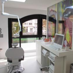 Dentiste De Papé Romain - 1 - 