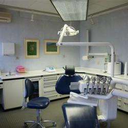 Dentiste Dr LAMBERT FRANCOISE - 1 - 