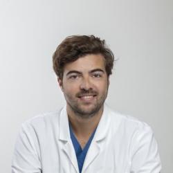 Dentiste Dr Matthieu Moulinier - Implants dentaires, Dents de sagesse, Chirurgie buccale - 1 - 