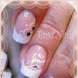 Manucure Ema'Nails - 1 - Pose Dentelles Et Strass - 