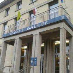 Services administratifs ESPACE GALILéE - 1 - 