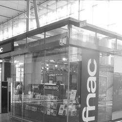 Librairie Fnac Marseille Gare St Charles - 1 - 