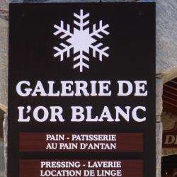Galerie De L'or Blanc Courchevel