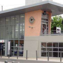 Agence de voyage Gare SNCF de La Barre Ormesson - 1 - 