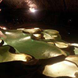 Site touristique grottes de Saint Marcel - 1 - Bassin De Calcite - 