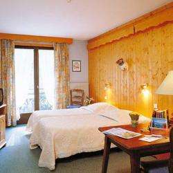 Hotel Cro-bidou Et Ses Chalets Saint Paul En Chablais