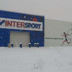 Chaussures Intersport - 1 - La Devanture Du Magasin Un Matin D'hiver.  - 