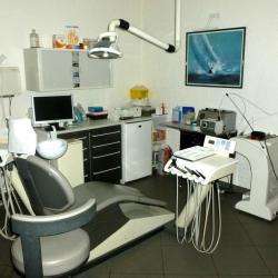 Dentiste KNAFO MICHEL - 1 - 