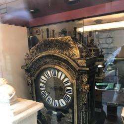 A L'atelier D'horlogerie Ancienne Paris