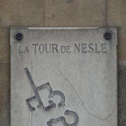 Site touristique  La Tour de Nesle - 1 - 