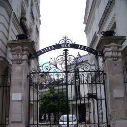La Villa Des Arts  Paris