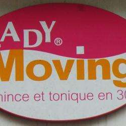 Lady Moving Paris