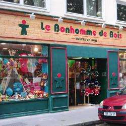 Le Bonhomme De Bois Lyon