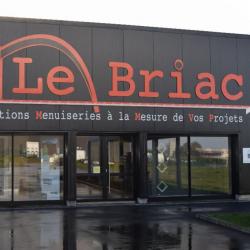 Centres commerciaux et grands magasins Le Briac - 1 - 