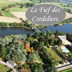 Hôtel et autre hébergement Le Fief des Cordeliers - 1 - Panorama Unique Sur La Vallée De La Loire - 