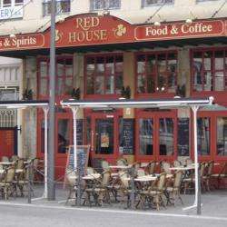 Le Red House Paris