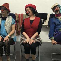 Aide aux personnes agées ou handicapées Le Souffle Clown - 1 - Ateliers Et Stages Clown De Théâtre Pour Adultes Et Enfants
Visites De Clown Aux Personnes Agées - 