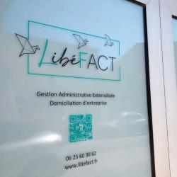 Services administratifs LibéFact - 1 - Porte D'entrée Des Bureaux De Libéfact - 