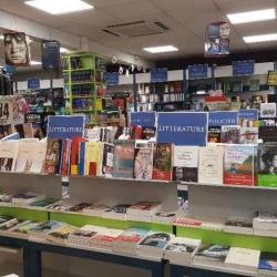 Centres commerciaux et grands magasins Librairie De Chatou - 1 - 