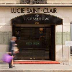 Lucie Saint Clair Paris