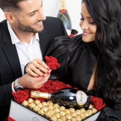 Fleuriste Madame Veut Des Roses - 1 - Box De Roses Avec Champagne  - 