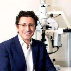 Ophtalmologue Magnani Matteo - 1 - 