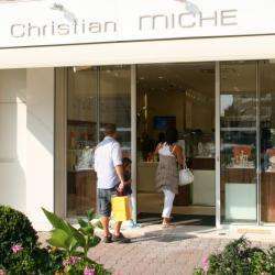 Bijoux et accessoires MICHE CHRISTIAN - 1 - 