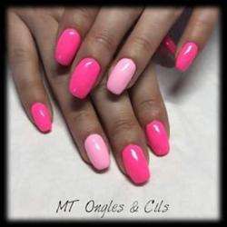 Mt Ongles And Cils