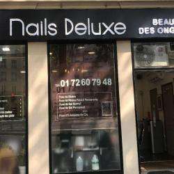Nails Deluxe Paris