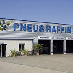 Centres commerciaux et grands magasins Pneus RAFFIN - 1 - 